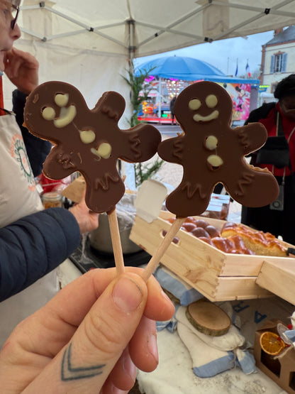BOÎTE SURPRISE DU LUTIN DE NOËL (pour les enfants)